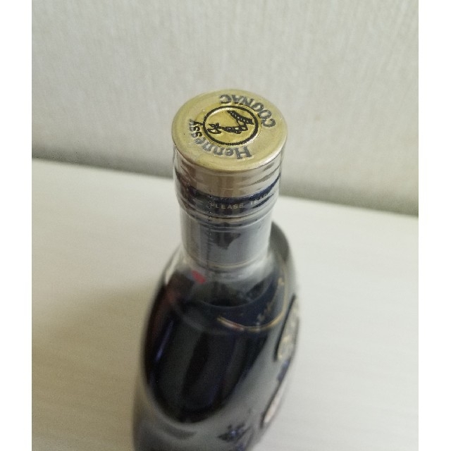  ※専用【古酒　未開封】ヘネシー X.O 金キャップ 700ml   食品/飲料/酒の酒(ウイスキー)の商品写真