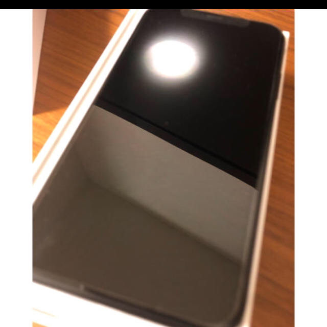 Apple(アップル)のiphone xr 64gb スマホ/家電/カメラのスマートフォン/携帯電話(スマートフォン本体)の商品写真