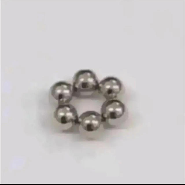 フェイクピアス (5mm✗3セット) メンズのアクセサリー(ピアス(片耳用))の商品写真