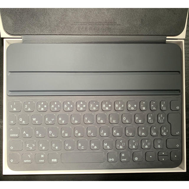 Apple(アップル)のsmart keyboard folio 11 スマホ/家電/カメラのスマホアクセサリー(iPadケース)の商品写真