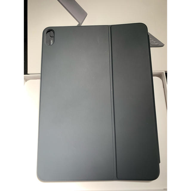 Apple(アップル)のsmart keyboard folio 11 スマホ/家電/カメラのスマホアクセサリー(iPadケース)の商品写真