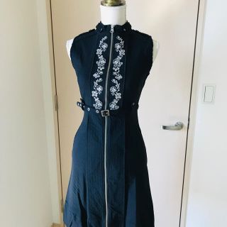 刺繍入りワンピース(ひざ丈ワンピース)