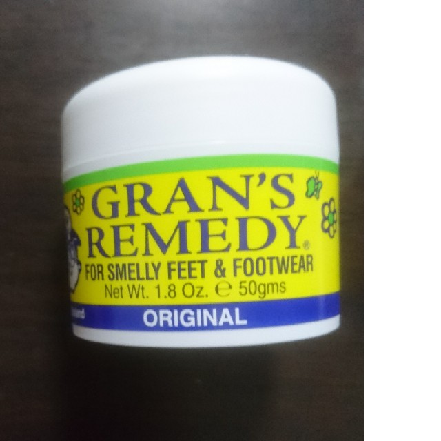 Gran's Remedy(グランズレメディ)の新品　グランズレメディ　レギュラー 50g コスメ/美容のボディケア(フットケア)の商品写真