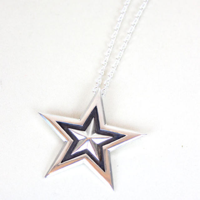 wt(ダブルティー) Double Star necklace-BIG