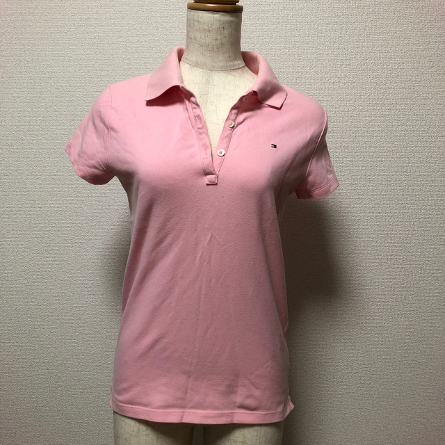 TOMMY HILFIGER(トミーヒルフィガー)の薄ピンクポロシャツ Ｓ レディースのトップス(ポロシャツ)の商品写真