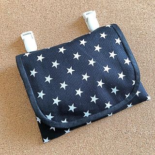 ムスカ様専用☆移動ポケット+黒クリップ  (外出用品)