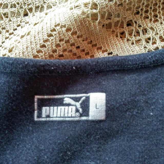 PUMA(プーマ)のPUMA　黒Tシャツ　女性用 レディースのトップス(Tシャツ(半袖/袖なし))の商品写真