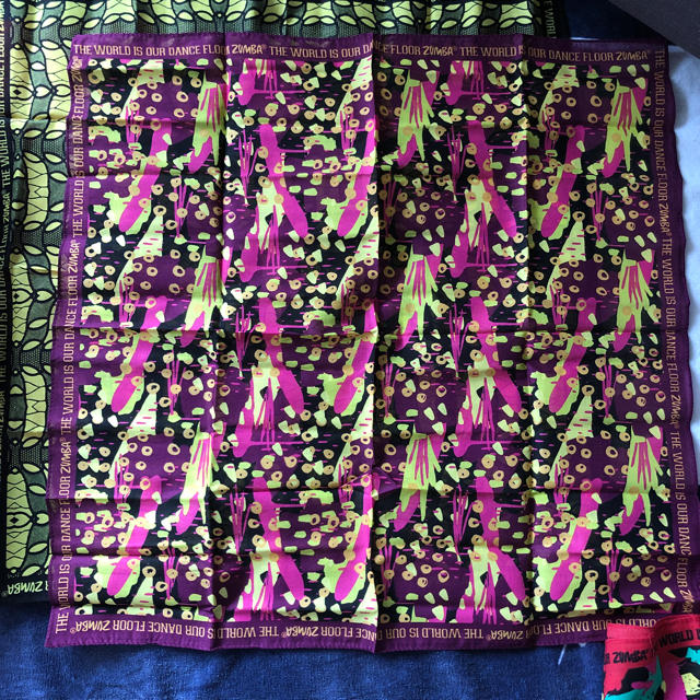 Zumba(ズンバ)のZUMBA スカーフ、ヘアアレンジ等。 レディースのファッション小物(バンダナ/スカーフ)の商品写真