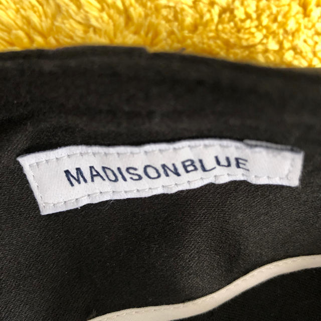 MADISONBLUE ブラックタイトスカート 超美品のサムネイル