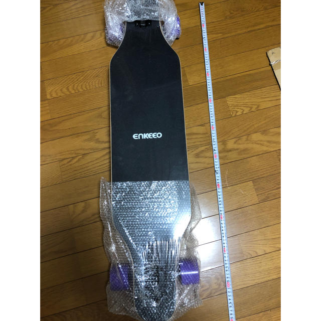 ロングスケートボード 長さ105cm幅25cm スポーツ/アウトドアのスポーツ/アウトドア その他(スケートボード)の商品写真