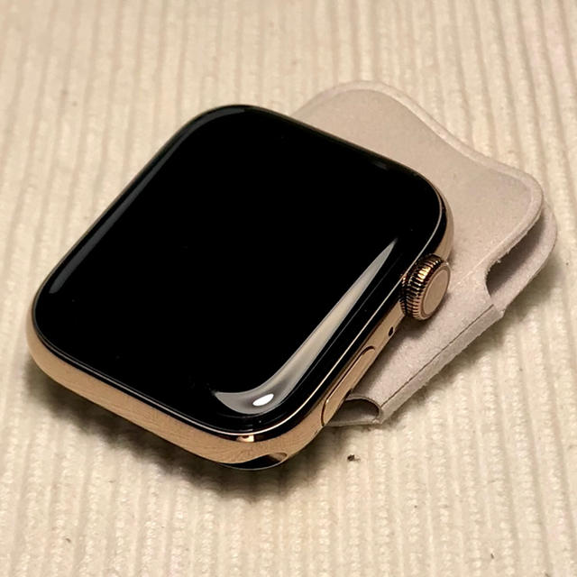 Apple Watch 4（GPS+セルラー）40mm ゴールドステンレス