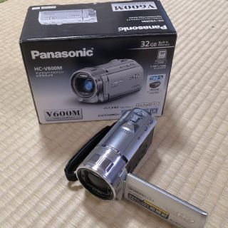 パナソニック(Panasonic)の【GW 値下げ！】デジタルハイビジョンビデオカメラ(ビデオカメラ)