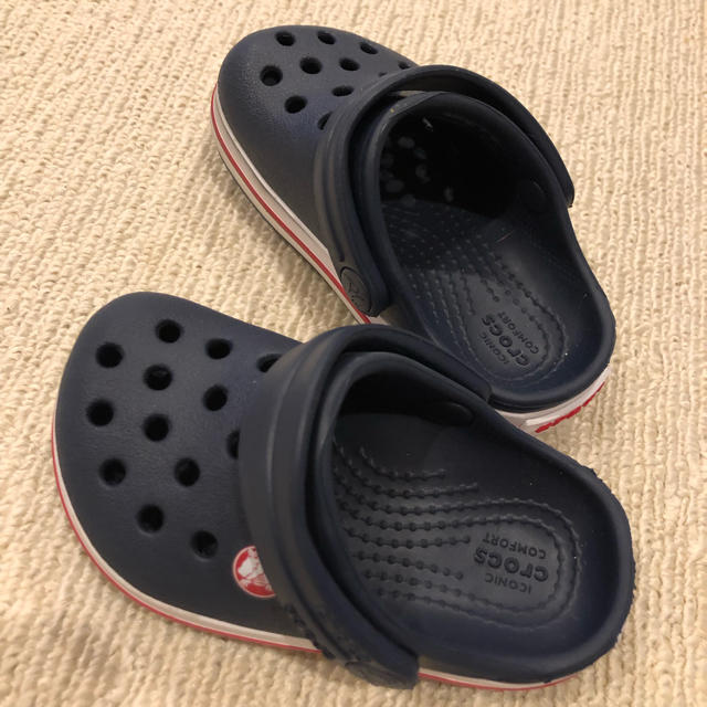 crocs(クロックス)の美品 クロックス ベビー用 定番型 キッズ/ベビー/マタニティのベビー靴/シューズ(~14cm)(サンダル)の商品写真