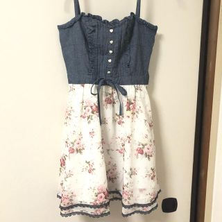 レストローズ(L'EST ROSE)の【週末価格】ワンピース レストローズ 花柄 デニム M(ひざ丈ワンピース)