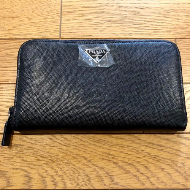 レディースPRADA プラダ　財布　箱付き