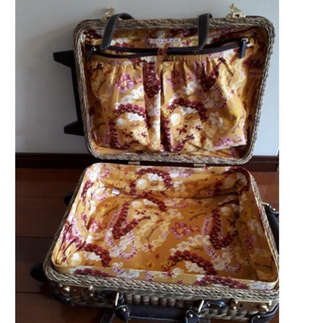 Jewelna Rose(ジュエルナローズ)のジュエルナローズ  キャリートランクスーツケース レディースのバッグ(スーツケース/キャリーバッグ)の商品写真