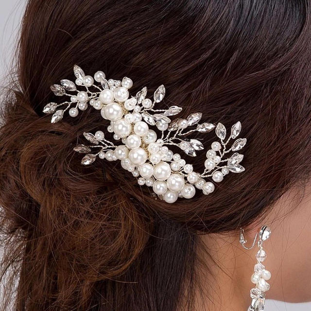 リッチパールとビジューのヘッドドレス｜ウェディングヘアアクセサリー レディースのヘアアクセサリー(カチューシャ)の商品写真