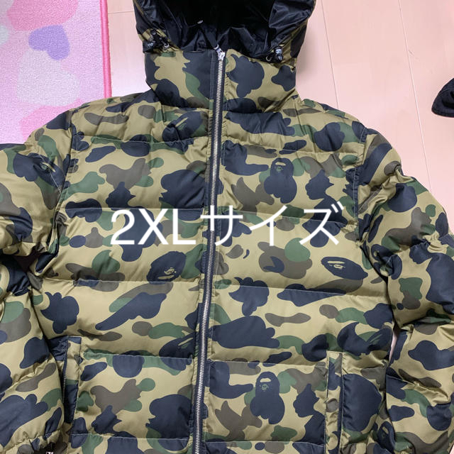 A BATHING APE(アベイシングエイプ)の激安XXLサイズ！ BAPEファーストカモフードダウンジャケット緑迷彩2XL メンズのジャケット/アウター(ダウンジャケット)の商品写真