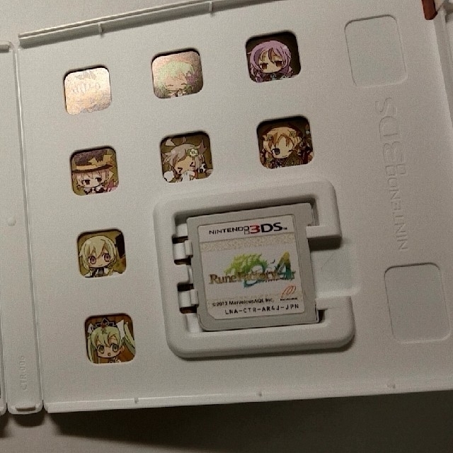 ニンテンドー3DS(ニンテンドー3DS)のルーンファクトリー４ エンタメ/ホビーのゲームソフト/ゲーム機本体(携帯用ゲームソフト)の商品写真