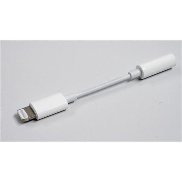 iPhone7 イヤホン変換ケーブル スマホ/家電/カメラのスマホアクセサリー(ストラップ/イヤホンジャック)の商品写真