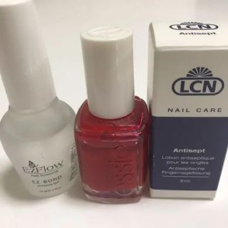 エッシー(Essie)の専用☆EZボンド(マニキュア)