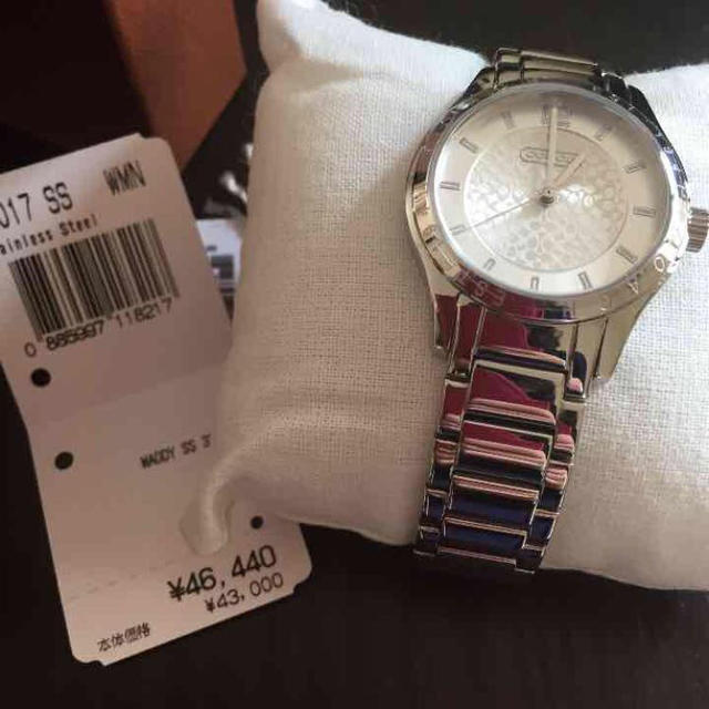 注目の
COACH - 新品★コーチの腕時計定価46440円 腕時計 注目の
COACH - 新品★コーチの腕時計定価46440円 腕時計
