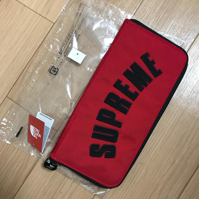 Supreme The North Face