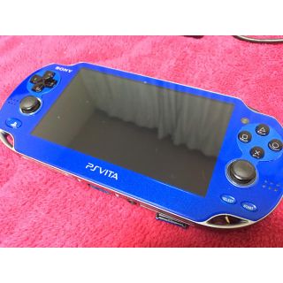 プレイステーションヴィータ(PlayStation Vita)のPSVITA PCH-1000(4GBメモリーカード付)(携帯用ゲーム機本体)