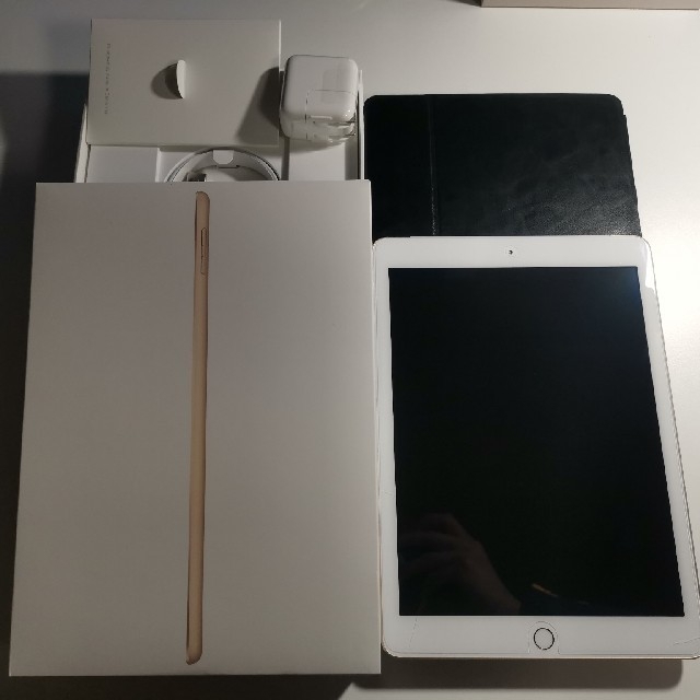 iPad5　128GB　cellular+Wi-Fi　Simフリー　GOLD