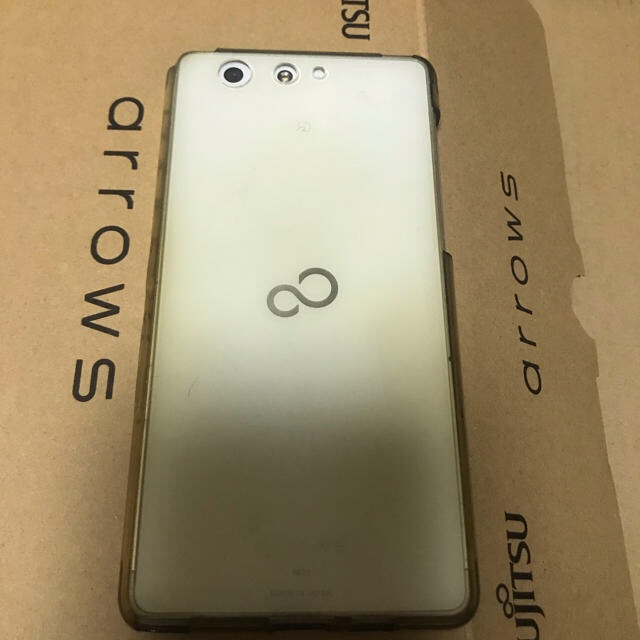 Fujitsu arrows M03 - スマートフォン本体