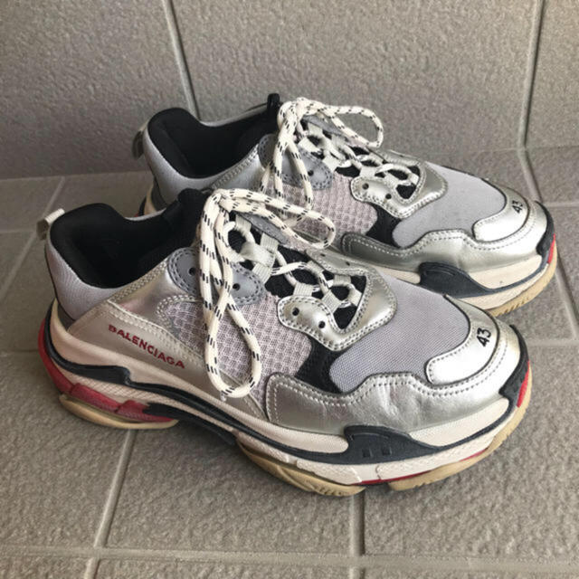 サイズ変更オプション balenciaga triple s シルバー 国内正規品 43