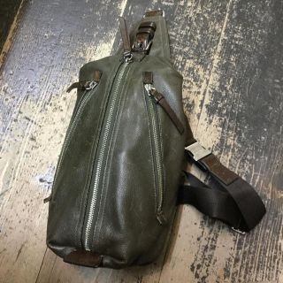 コーチ(COACH)のCOACH コーチ レザー ボディバッグ ショルダーバッグ  メンズ(ボディーバッグ)