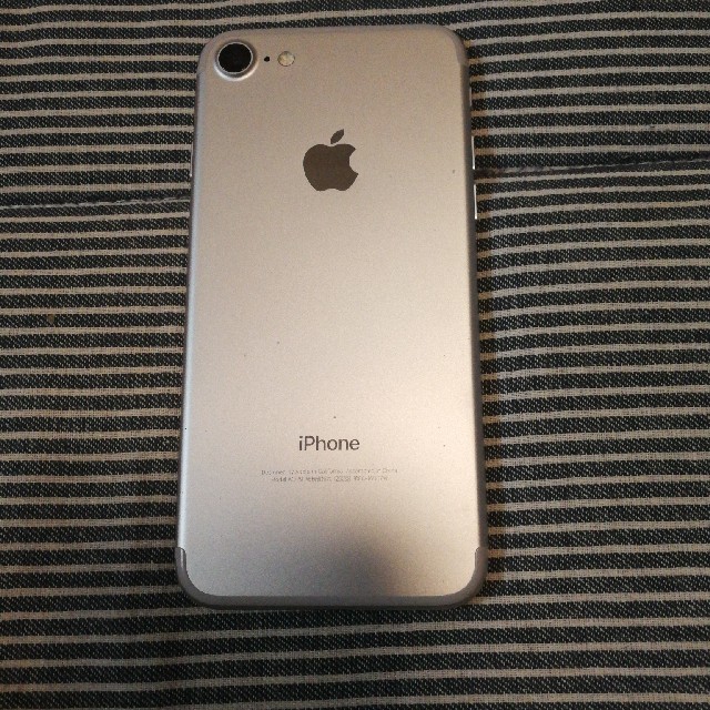 SIMフリー美品 iphone 7 32gb