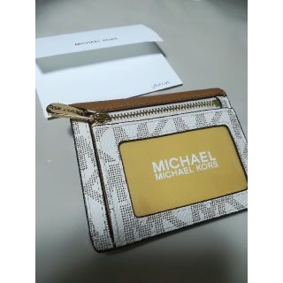 マイケルコース(Michael Kors)のMICHAEL KORS　パスケース　カードケース(パスケース/IDカードホルダー)