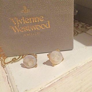 ヴィヴィアンウエストウッド(Vivienne Westwood)のVivienne ピアス(ピアス)