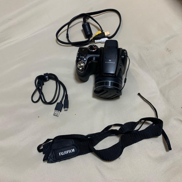 FinePix S4500 カメラ
