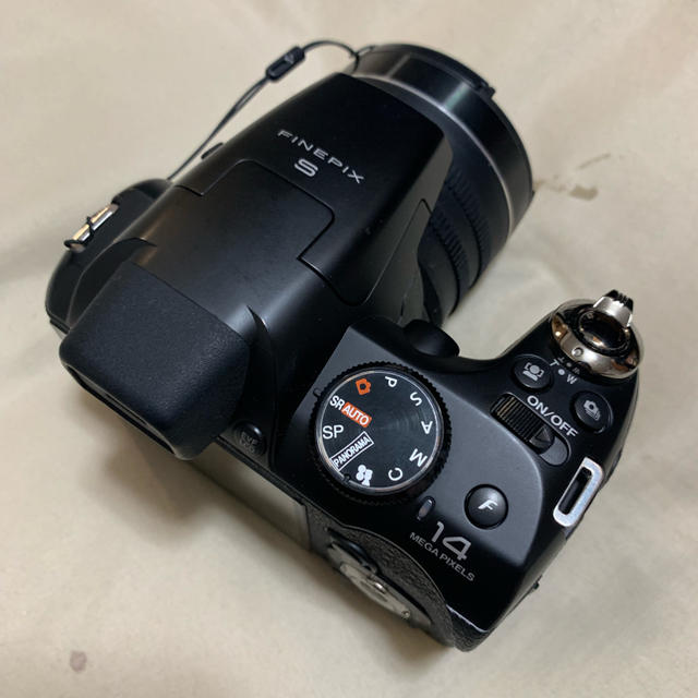 FinePix S4500 カメラ 1