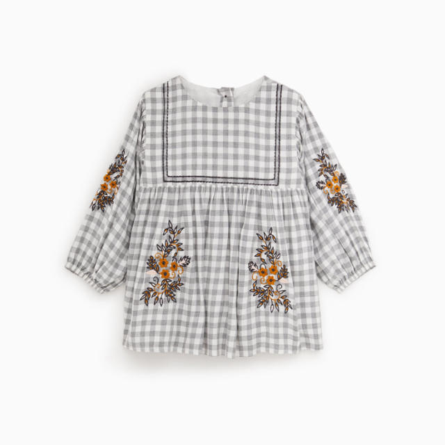 ZARA KIDS(ザラキッズ)のZARAベビー ワンピース 【新品】 キッズ/ベビー/マタニティのキッズ服女の子用(90cm~)(ワンピース)の商品写真