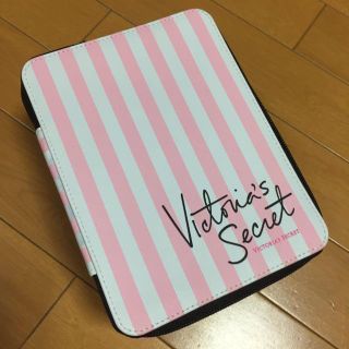 ヴィクトリアズシークレット(Victoria's Secret)のVictoria secretボックス(ポーチ)