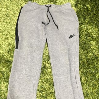 ナイキ(NIKE)のNIKE ナイキ テックフリース(スウェット)