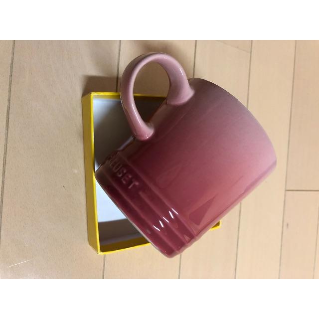 LE CREUSET(ルクルーゼ)のルクルーゼ マグ ナチュラルピンク 新品未使用 インテリア/住まい/日用品のキッチン/食器(グラス/カップ)の商品写真