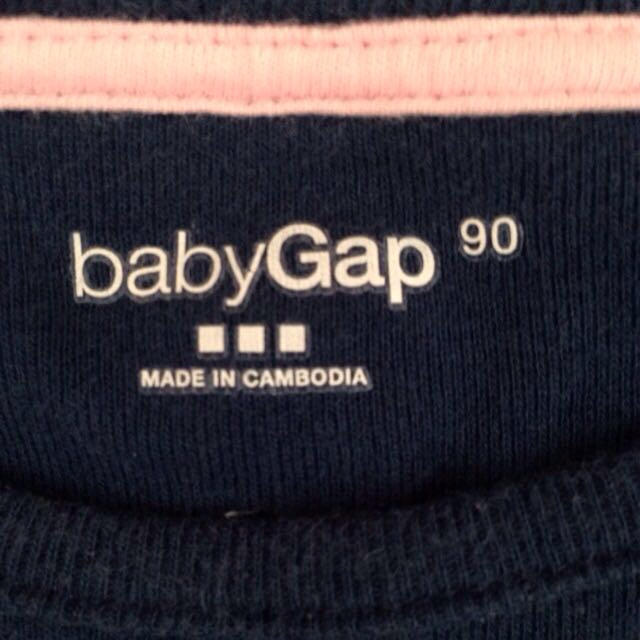 babyGAP(ベビーギャップ)のbabygap 90 Tシャツ キッズ/ベビー/マタニティのキッズ服女の子用(90cm~)(Tシャツ/カットソー)の商品写真