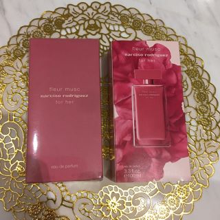 ナルシソロドリゲス(narciso rodriguez)の【新品未使用】ナルシソロドリゲス 100ml(香水(女性用))