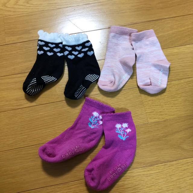 babyGAP(ベビーギャップ)のbabyGAPなど  靴下セット キッズ/ベビー/マタニティのこども用ファッション小物(靴下/タイツ)の商品写真