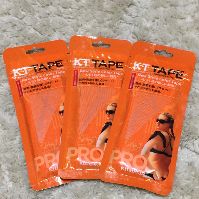 KTテープPROパウチタイプ5シート(オレンジ)×3袋 スポーツ/アウトドアのトレーニング/エクササイズ(トレーニング用品)の商品写真
