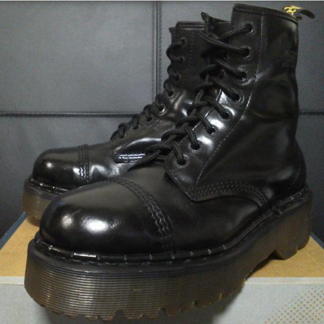 ブラックサイズ【専用】Dr.Martens 英国製 クレイジーボム UK7 厚底 8ホール