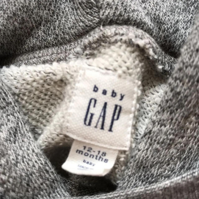babyGAP(ベビーギャップ)のbaby GAP スウェット ロンパース キッズ/ベビー/マタニティのベビー服(~85cm)(ロンパース)の商品写真