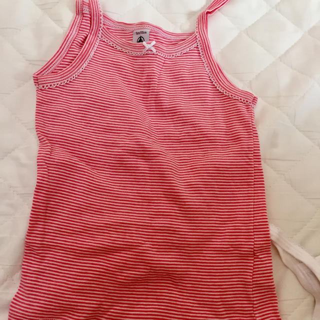 PETIT BATEAU(プチバトー)のPETITBATEAU キャミソール キッズ/ベビー/マタニティのキッズ服女の子用(90cm~)(下着)の商品写真