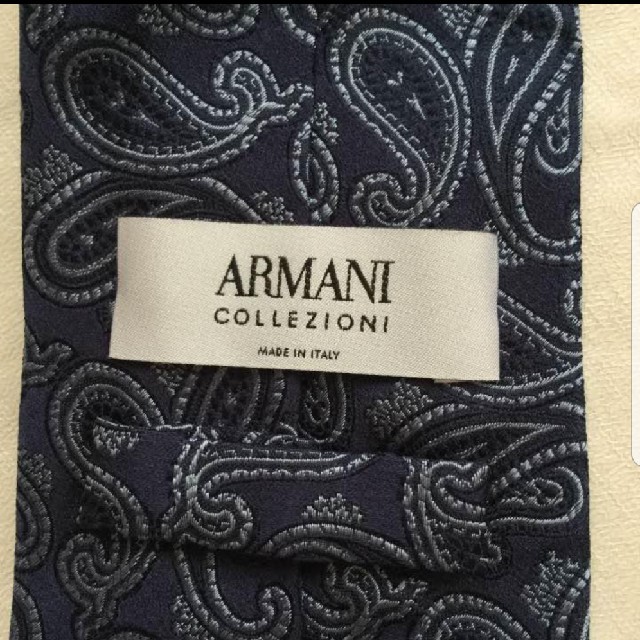 ARMANI COLLEZIONI(アルマーニ コレツィオーニ)のArmani アルマーニ ネクタイ メンズのファッション小物(ネクタイ)の商品写真