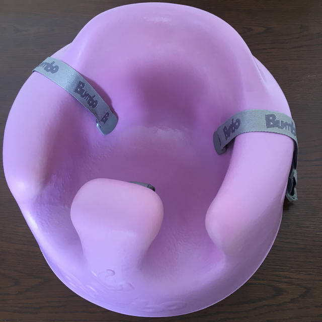 Bumbo(バンボ)のLO.様専用 Bumboバンボ テーブル付 キッズ/ベビー/マタニティのキッズ/ベビー/マタニティ その他(その他)の商品写真